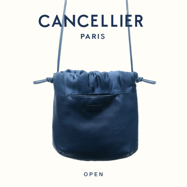 CHLORIS BLUE